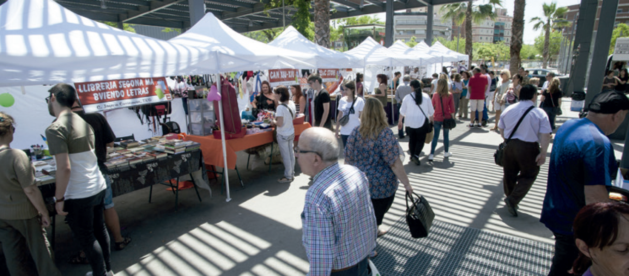 Els dies 26 i 27 de maig es va celebrar en la plaça de Catalunya la segona FIRA COMERCIAL DEL PRAT.
