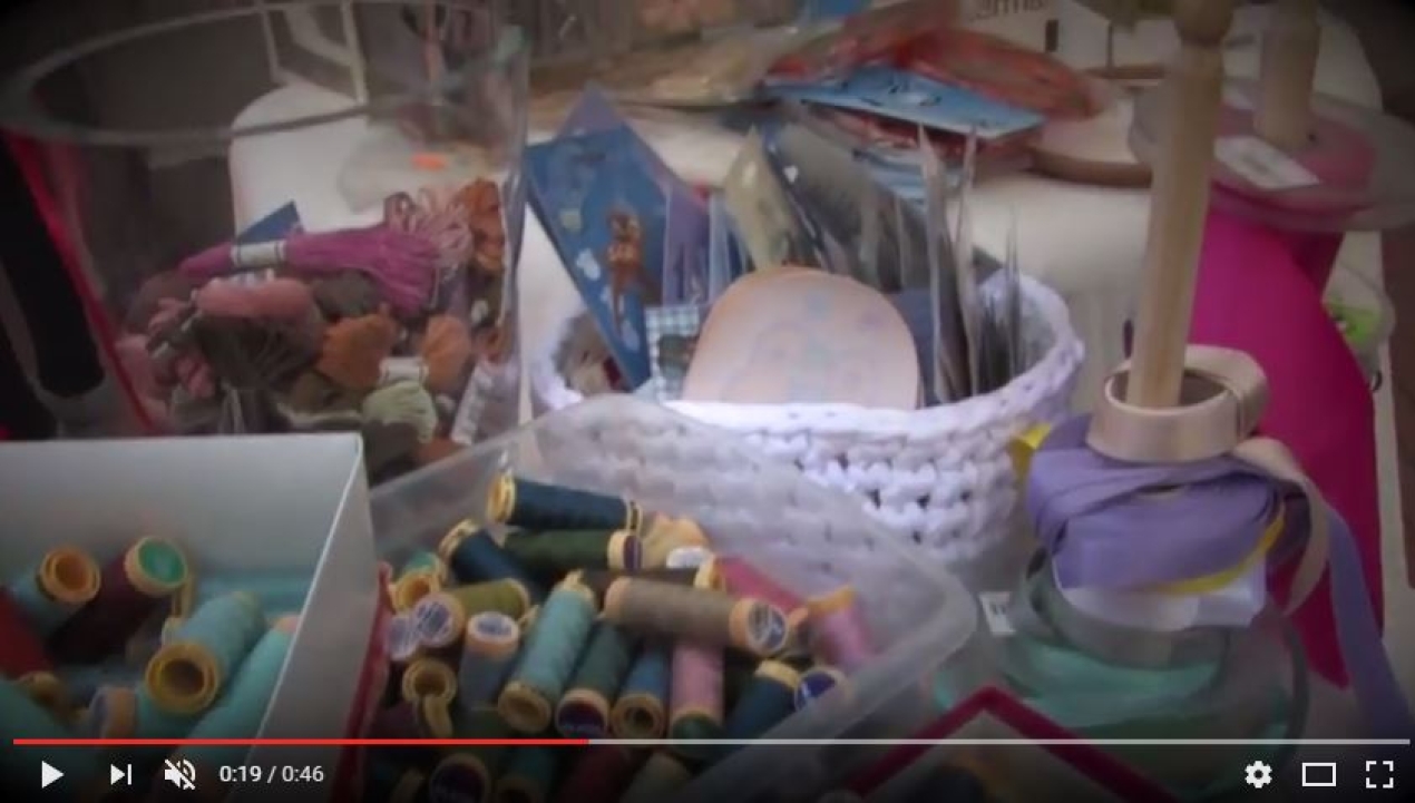 Más de 9.000 personas visitaron el evento dejando un buen sabor de boca para todos los expositores y unas ventas exitosas. Montaje de Carpas, gráfica, carteleria, acreditaciones, punto información feria, cafetería, teteria y comunicación.... Todo un éxito y muchos agradecimientos por parte de la asociación, visitantes y expositores. Barcelona Eventos y Cabotaje una vez más dando el 100%.