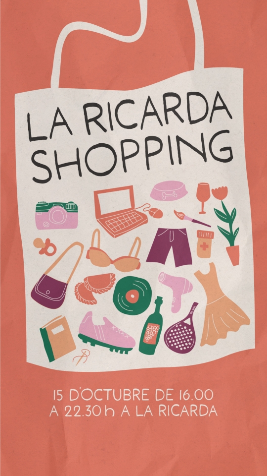 L'Ajuntament del Prat, a través del Departament de Comerç ha organitzat una Fira Comercial, que té per objecte l'exhibició i la venda de productes del comerç local. La seva finalitat, és fomentar l'activitat econòmica i comercial de la ciutat, valorant al seu comerç local i la qualitat i la varietat de la seva oferta. Es tracta d'una estratègia de foment que preveu el Pla Estratègic de Comerç del Prat de Llobregat, per donar impuls al comerç urbà de la nostra ciutat.