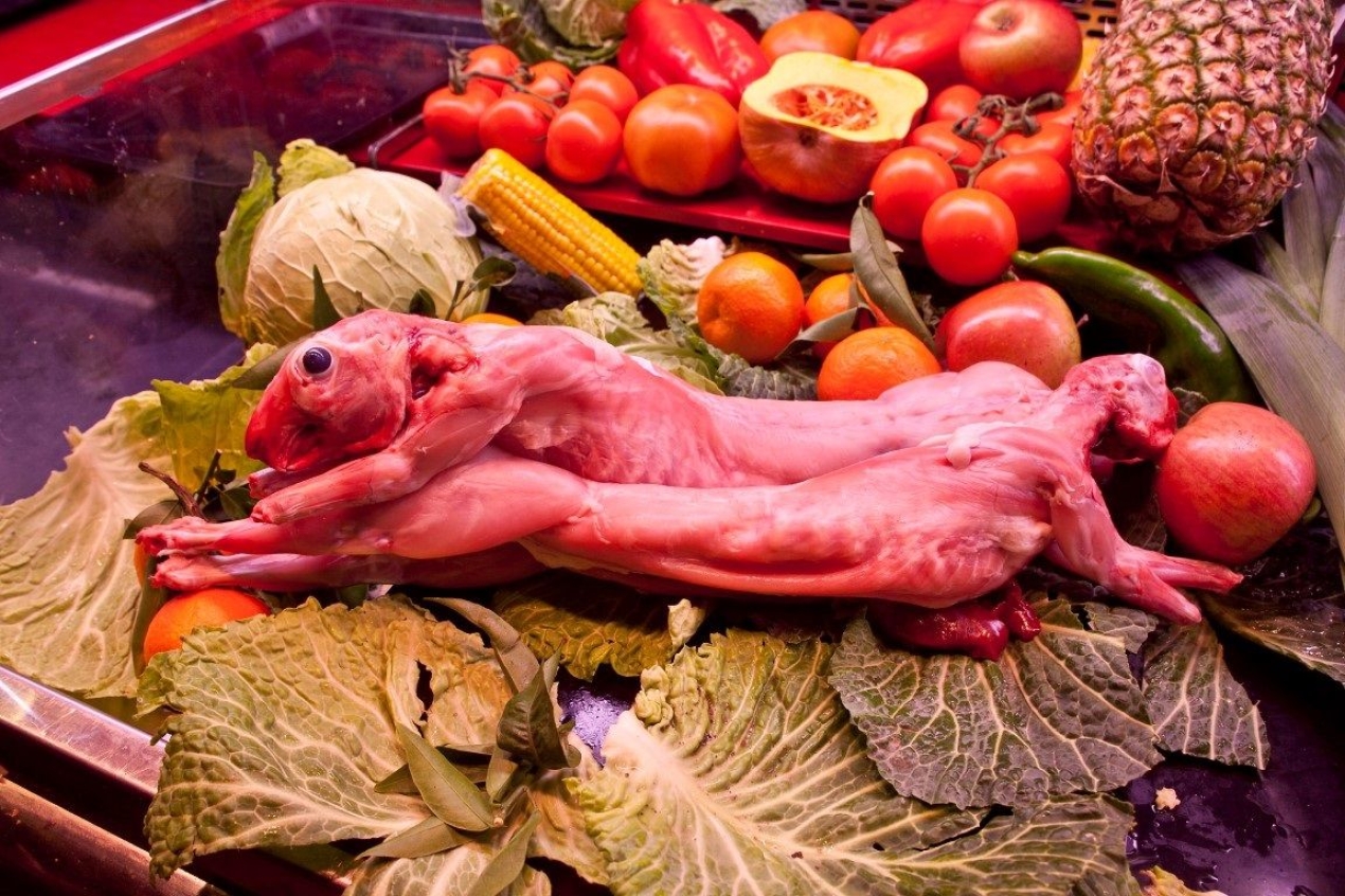 Servit en safata.Preu el kg. surt a 7,59 €/kg