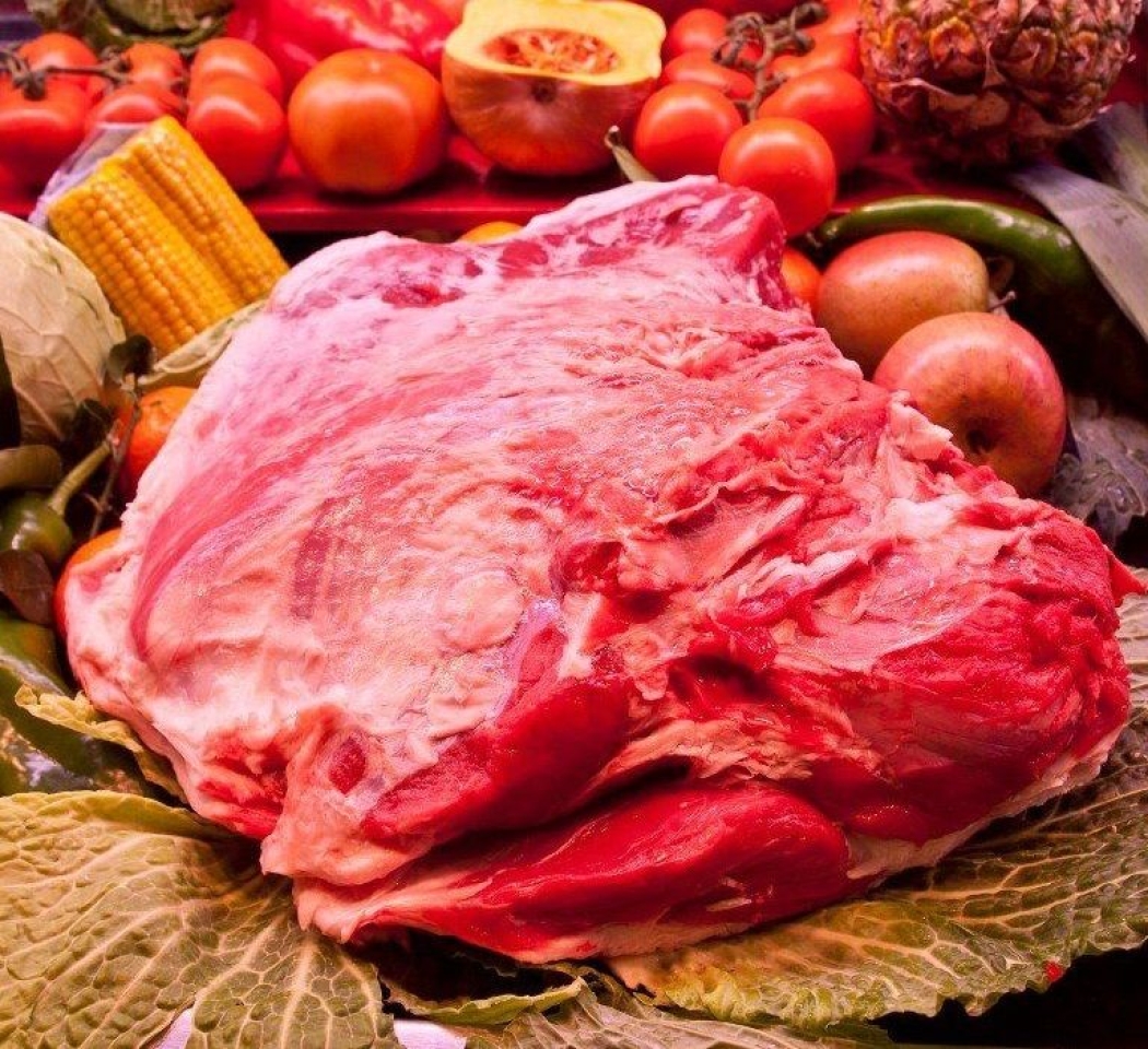 Servit en safata 500 gr.Preu kg. surt a 11,90 €/kg