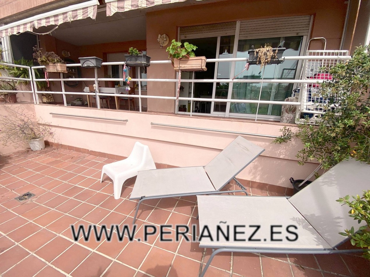 140M2 Fabul&oacute;s habitatge. Finca exclusiva. Terrassa exterior. Assolellat. 1º amb ascensor. 4 &nbsp;hab 1&nbsp;&nbsp;bny&nbsp;asc terraz air metre autobus&nbsp;menjar park