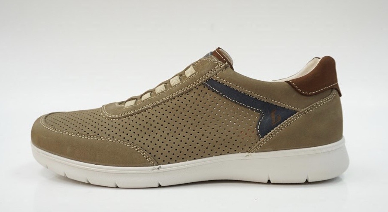 Sabata casual per a home en nobuck color cendra de LUISETTI. H-302