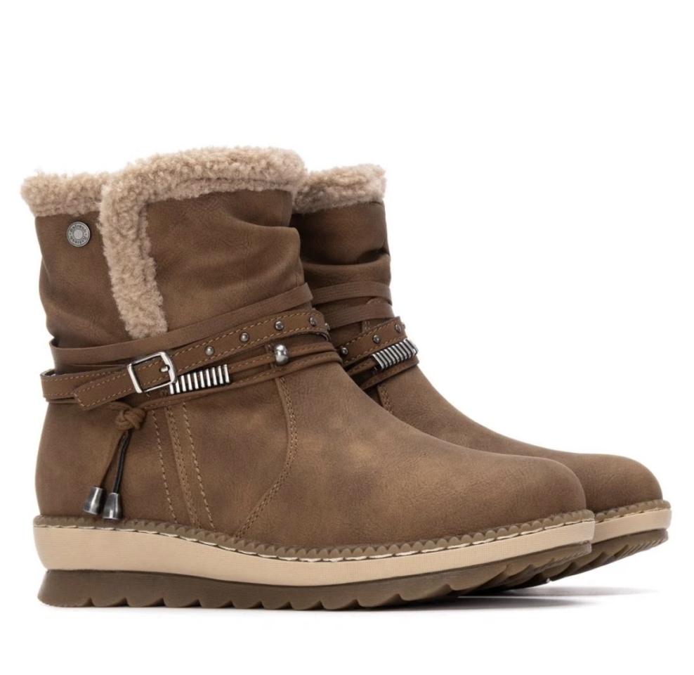 Bota curta per a dona en antelina marró 173250 de REFRESHOES. M-756