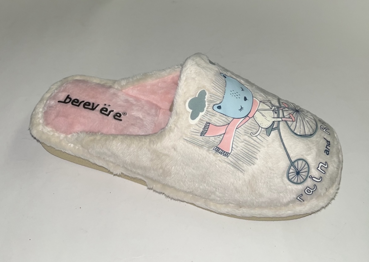 Sabatilles de casa especial parquet per a dona en beix de BEREVERE. T-681