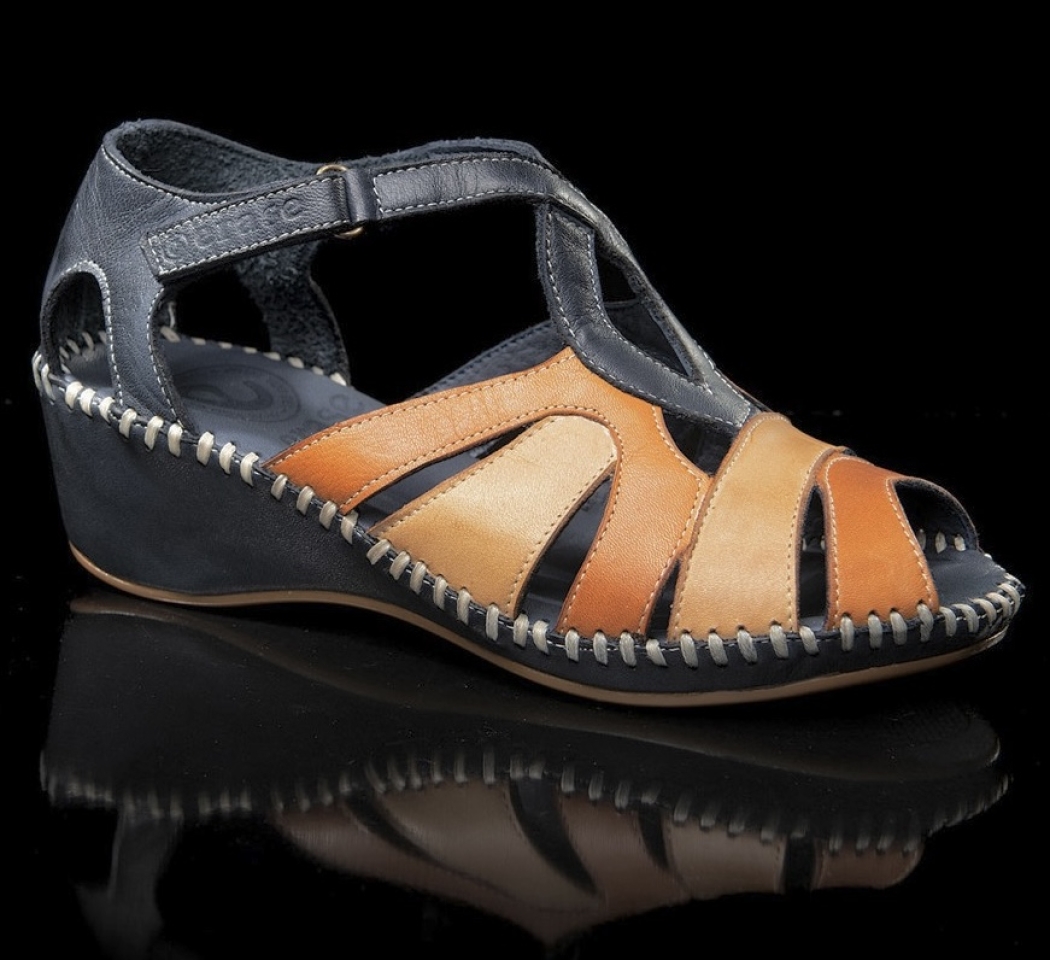 Sandàlia per a dona en pell marí i cuir mod. 793-50 d'ERASESHOES. M-335