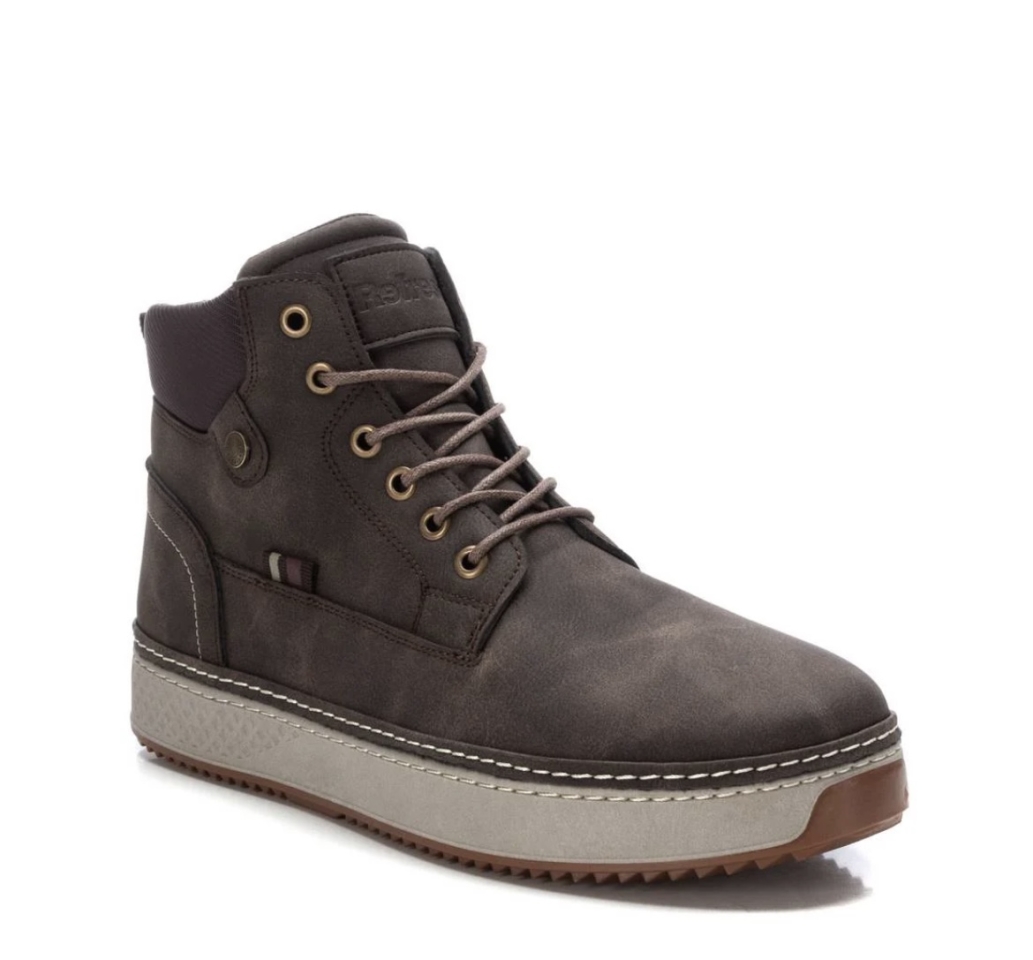 Bota curta per a home en marró 172286 de REFRESH. H-476