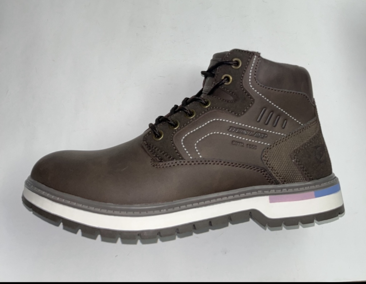 Bota curta per a home en marró 36085 de DUNLOP. H-487