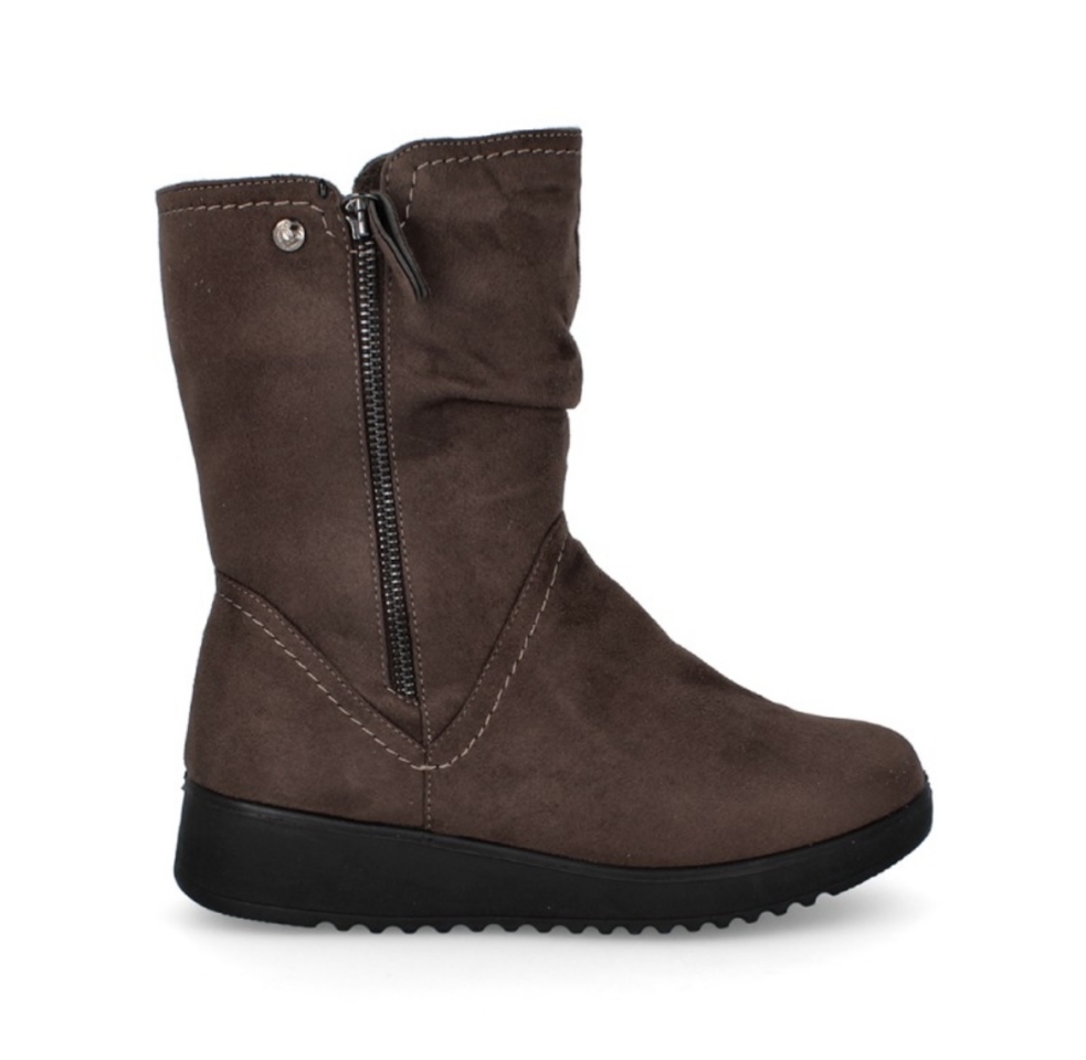 Botes en antelina marró repel·lents a l'aigua AJH25477 d'AMARPIES. M-742