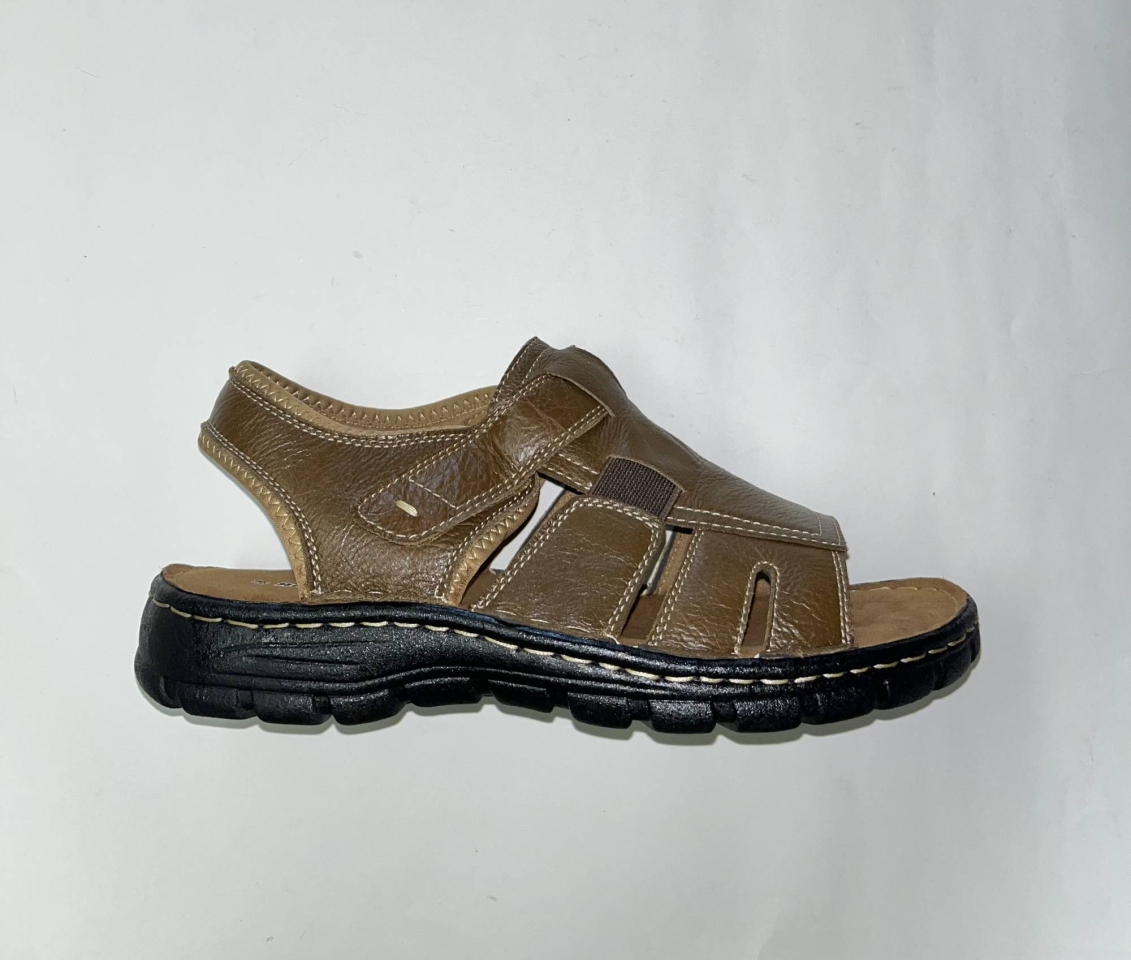 Sandàlia home en pell marró mod. 32de RELAX4YOU. H-395