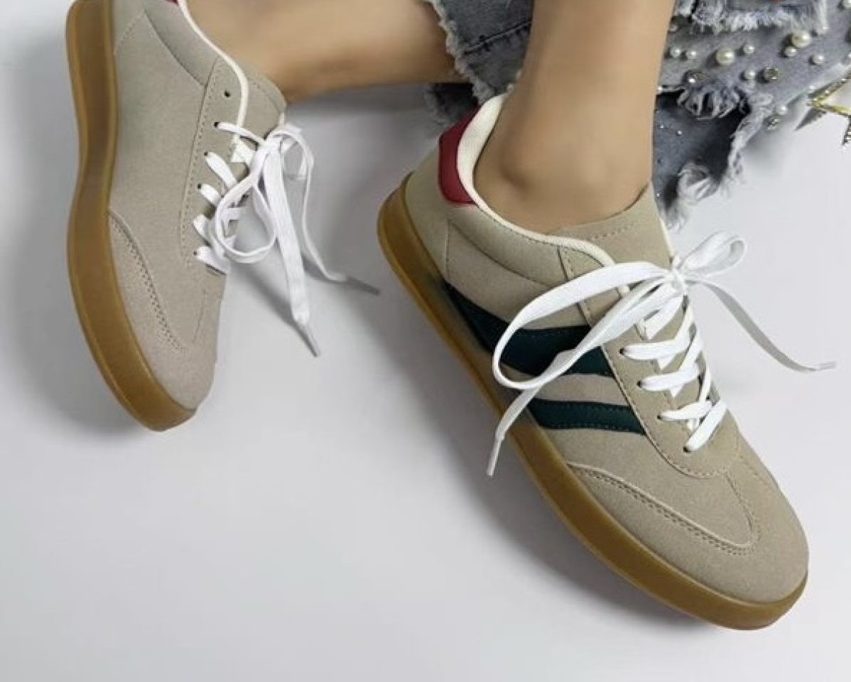 Sabatilles casual per a dona en tèxtil color beix de MEIVA. D-119