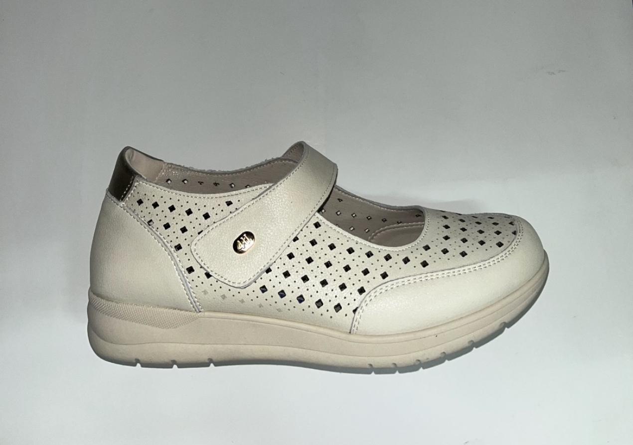 Mercedes confort en pell ivori R-17 de RELAX4YOU. M-537
