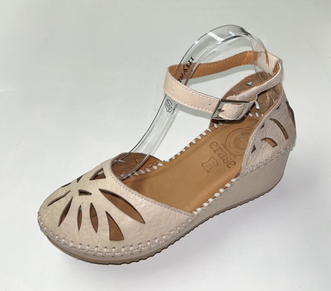 Sandàlia encunya en pell color gelo Atenea 793-58 d'ERASESHOES. M-597