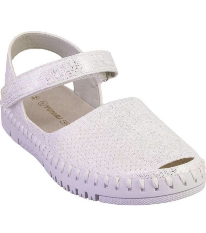 Esportius d'estiu en pell blanc 52633 SYA de YUMAS. M-613