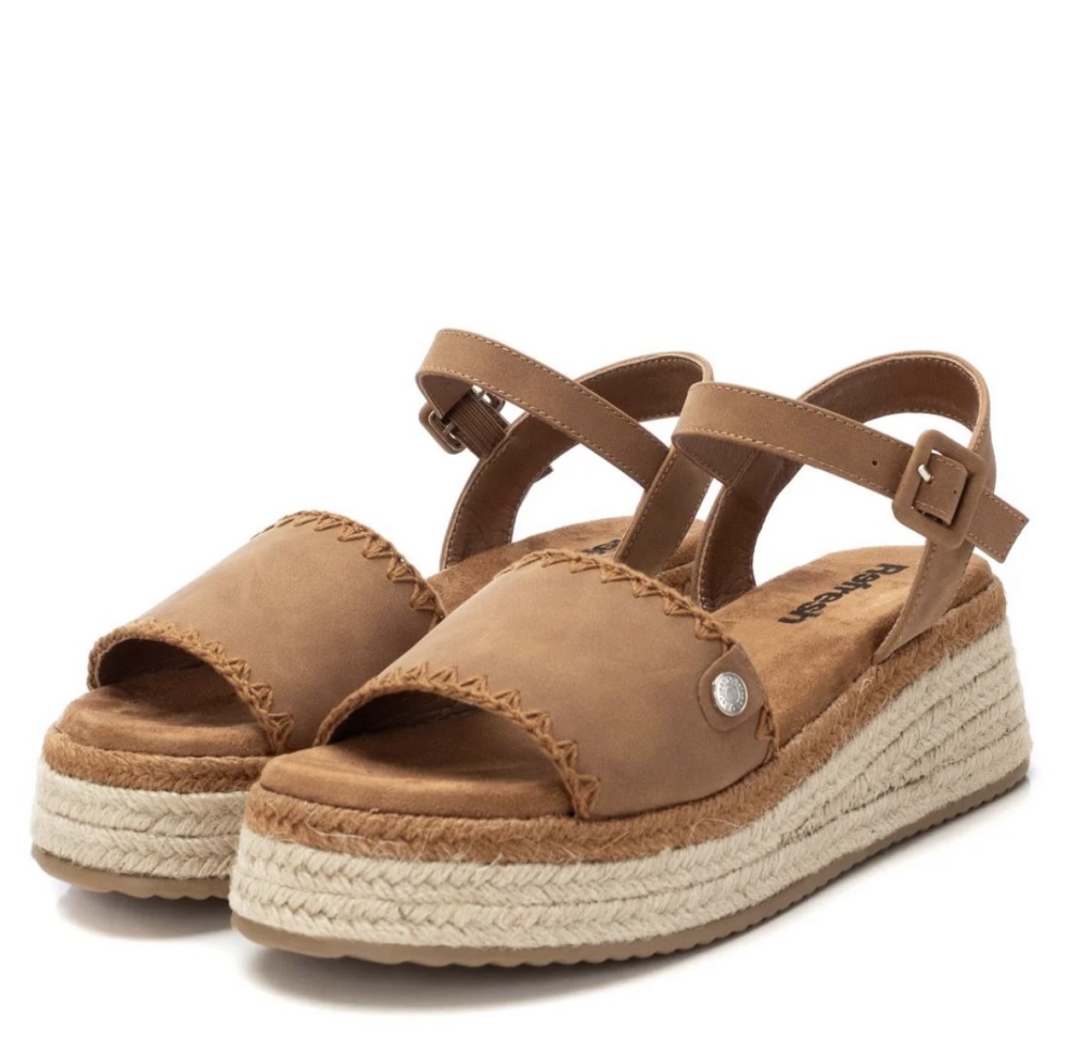 Sandàlia amb plataforma de jute en antelina marró 172866 de REFRESHOES. M-615