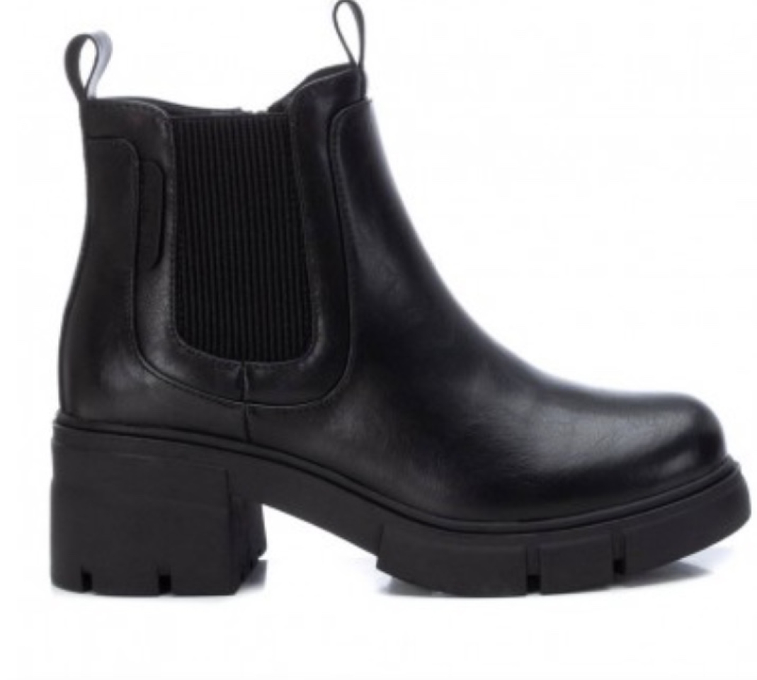 171282 de Refresh. Botí tipus chelsea i sola track per a dona en negre. M-217