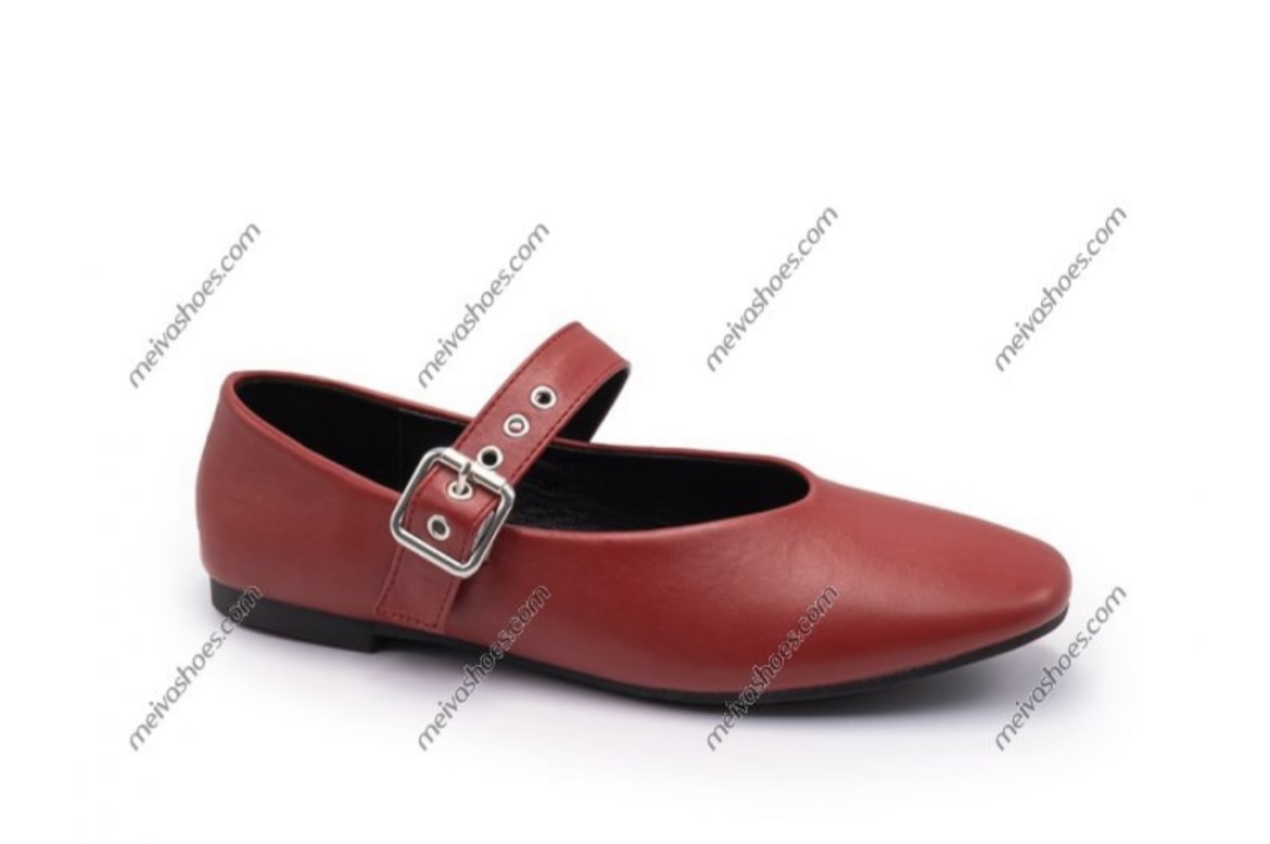 Merceditas pla en vermell. M-469