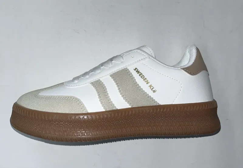 Sabatilles amb sola caramel en blanc i gris Dorothy de SWEDEN KLË. D-243